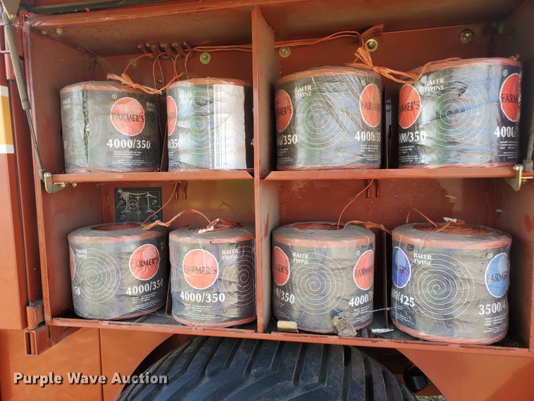 image for item DF5823 2002 Hesston 4790  large square baler