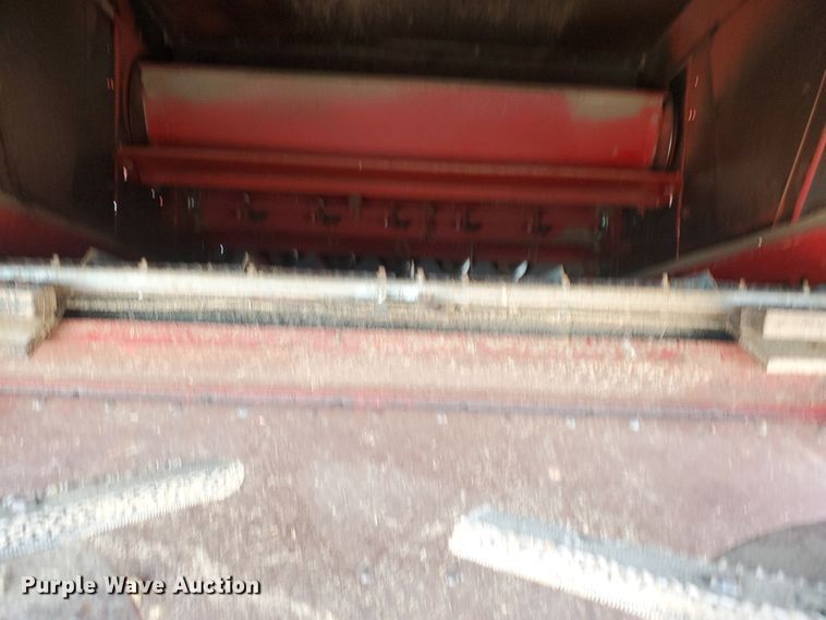 image for item DF5826 1994 Case IH 1688  combine