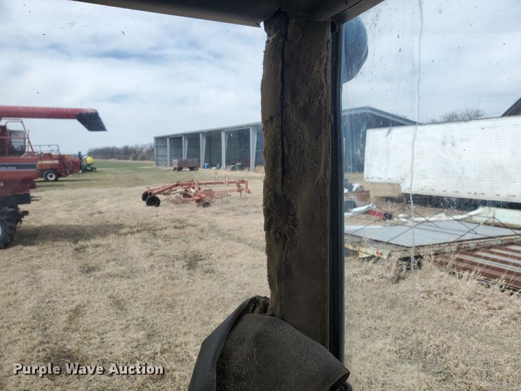 image for item DF5832 1979 John Deere 4440  tractor