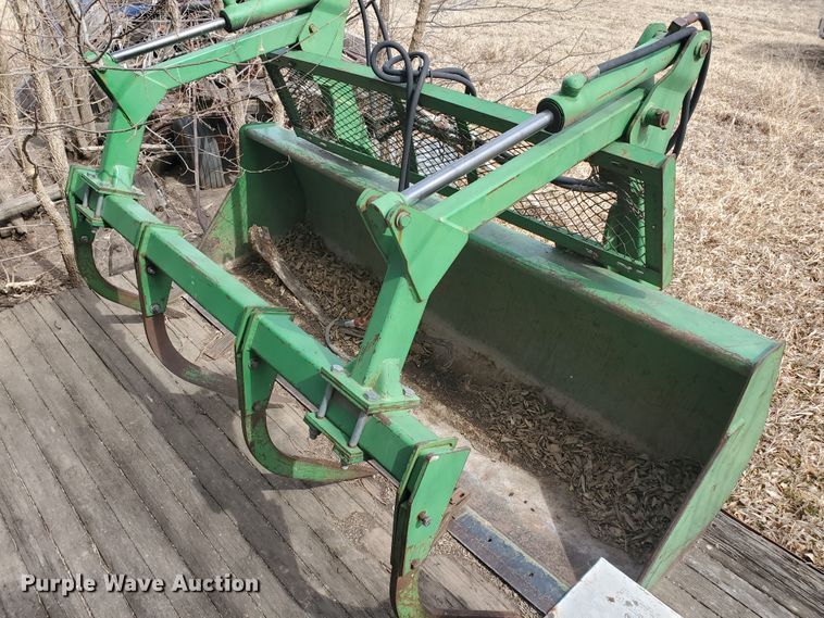 image for item DF5832 1979 John Deere 4440  tractor