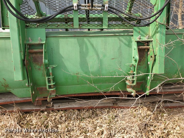 image for item DF5832 1979 John Deere 4440  tractor