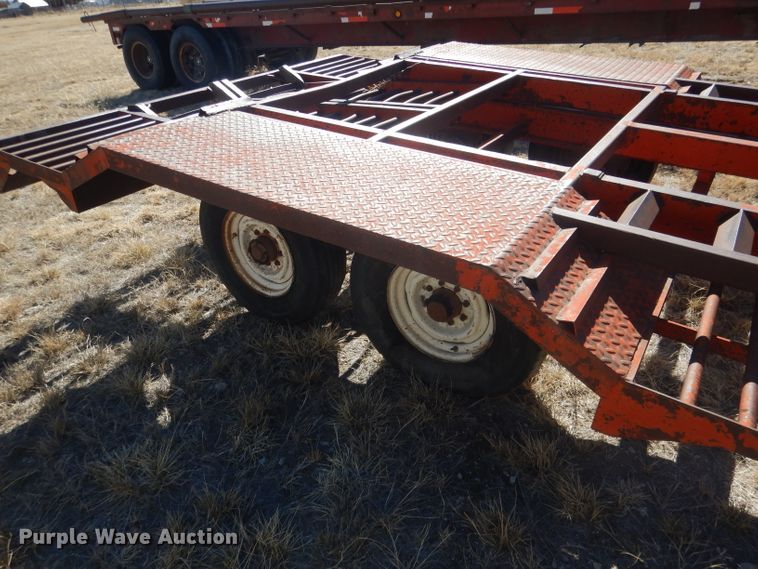 image for item DG4677 Swather trailer