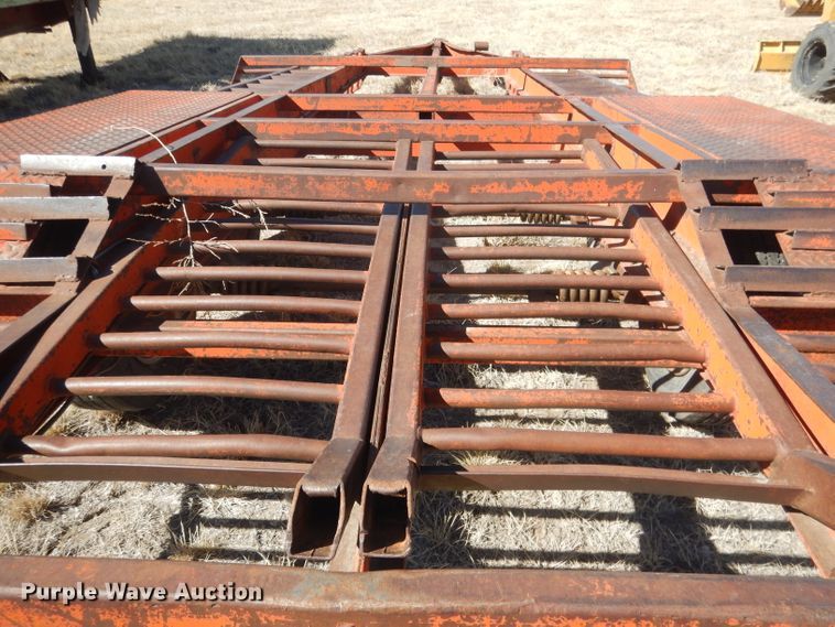 image for item DG4677 Swather trailer