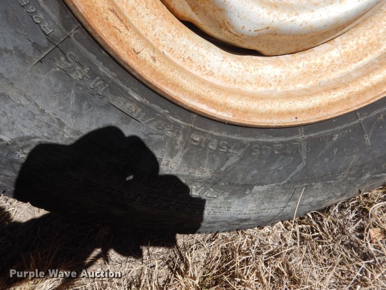 image for item DG4677 Swather trailer