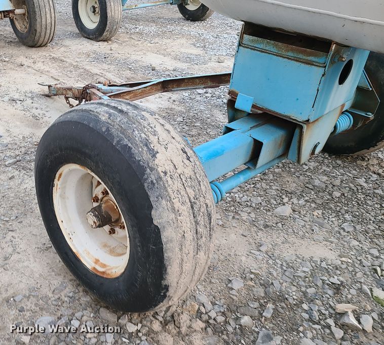 image for item DH5845 NH3 tank