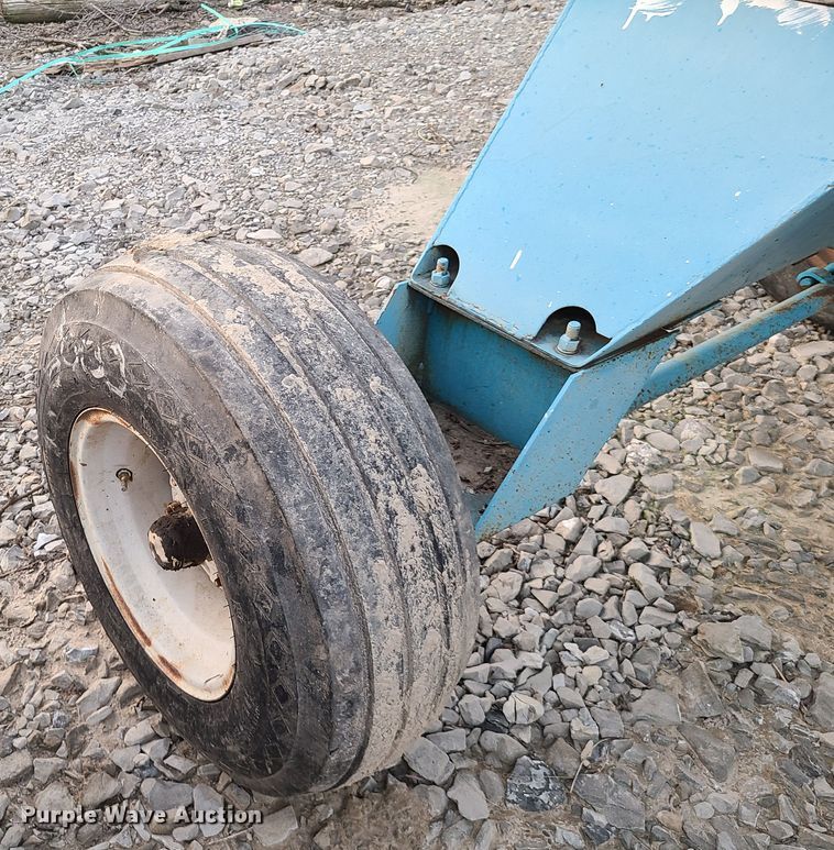 image for item DH5845 NH3 tank