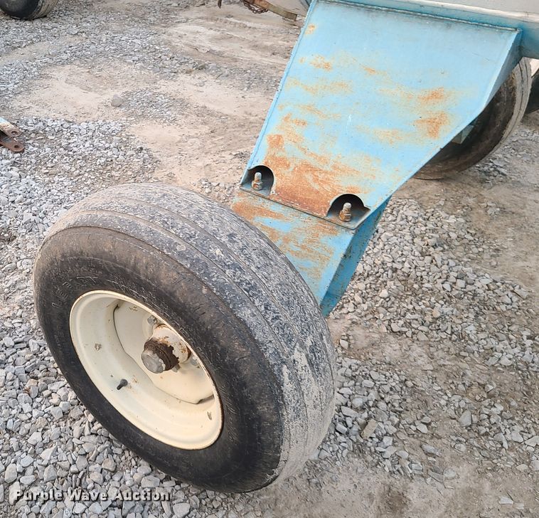 image for item DH5847 NH3 tank