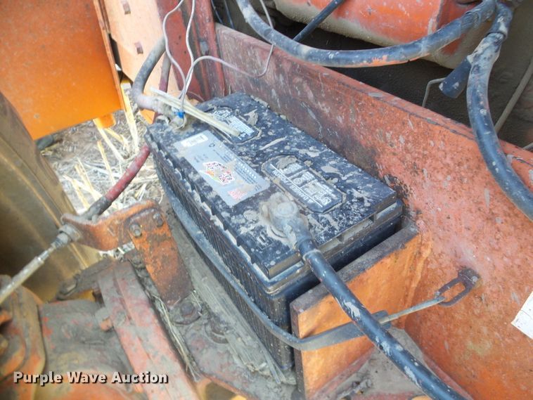 image for item DI5553 Case 2870  4WD tractor