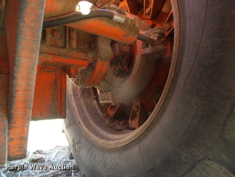 image for item DI5553 Case 2870  4WD tractor