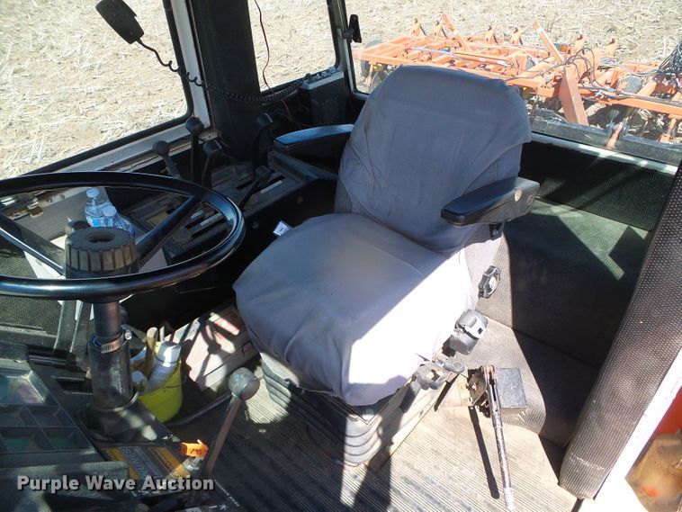 image for item DI5553 Case 2870  4WD tractor