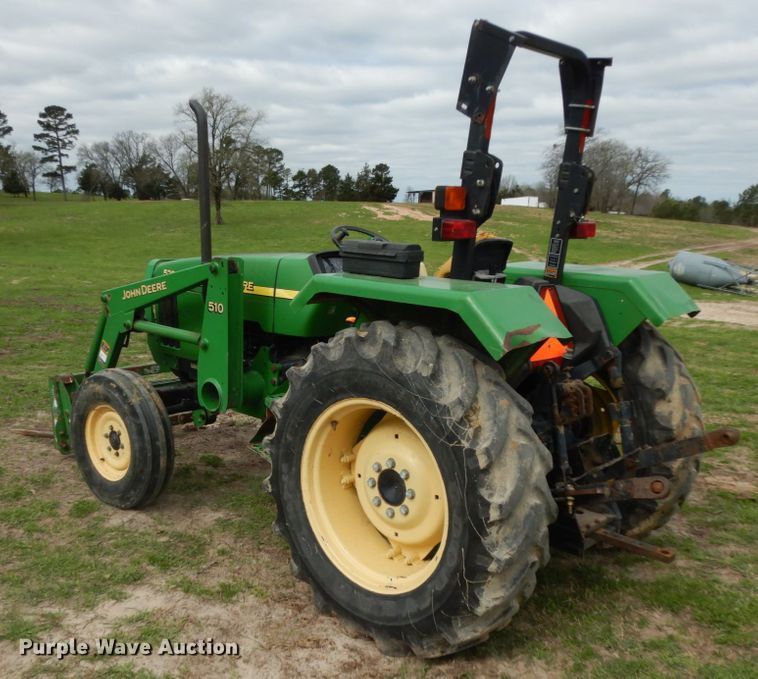 image for item DJ0541 2004 John Deere 5203  tractor