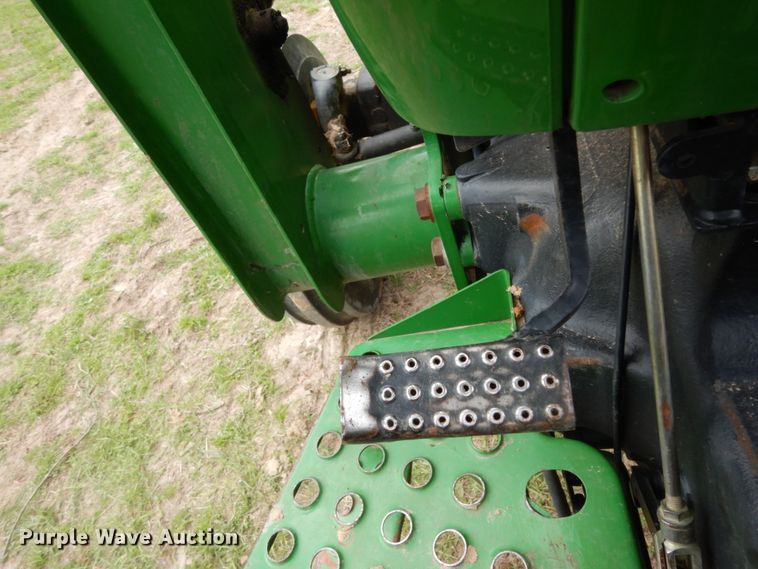 image for item DJ0541 2004 John Deere 5203  tractor