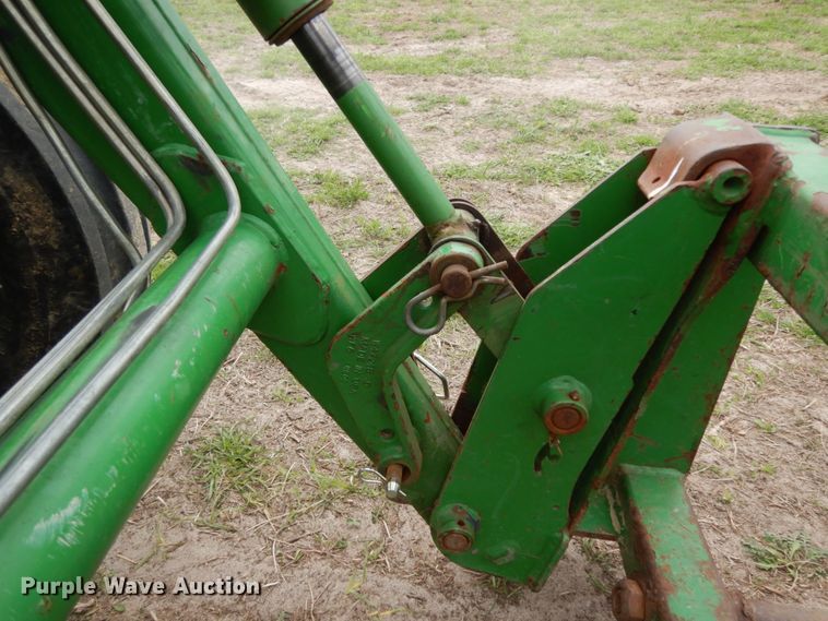 image for item DJ0541 2004 John Deere 5203  tractor