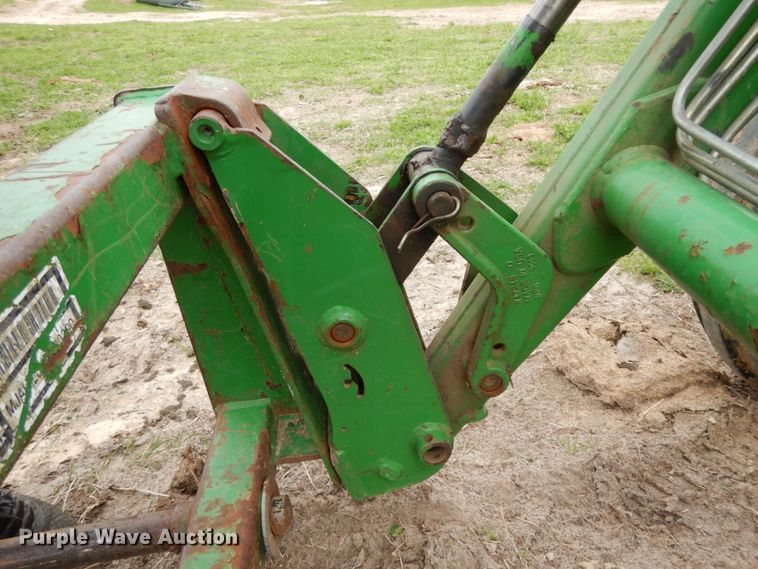 image for item DJ0541 2004 John Deere 5203  tractor