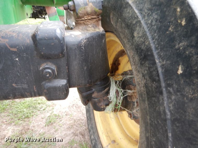 image for item DJ0541 2004 John Deere 5203  tractor