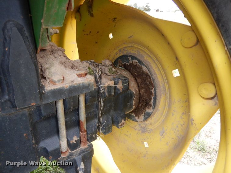 image for item DJ0541 2004 John Deere 5203  tractor