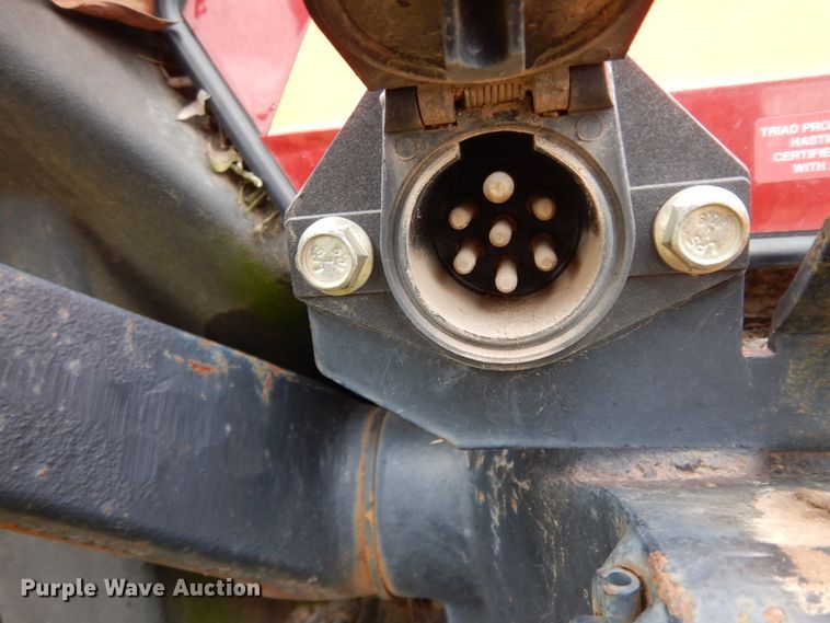 image for item DJ0541 2004 John Deere 5203  tractor