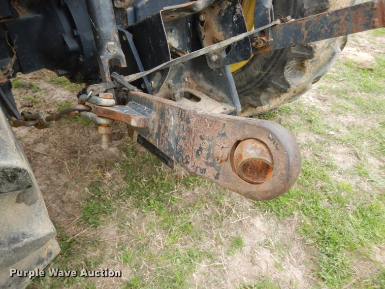 image for item DJ0541 2004 John Deere 5203  tractor