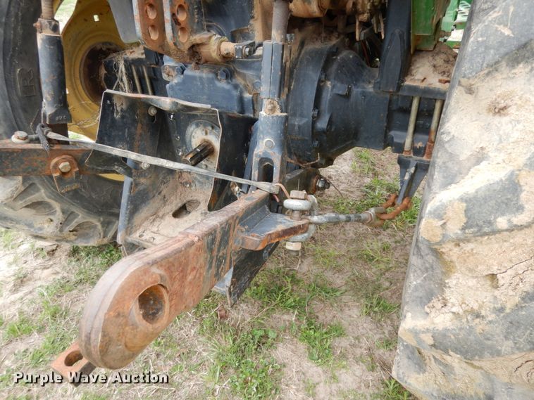 image for item DJ0541 2004 John Deere 5203  tractor