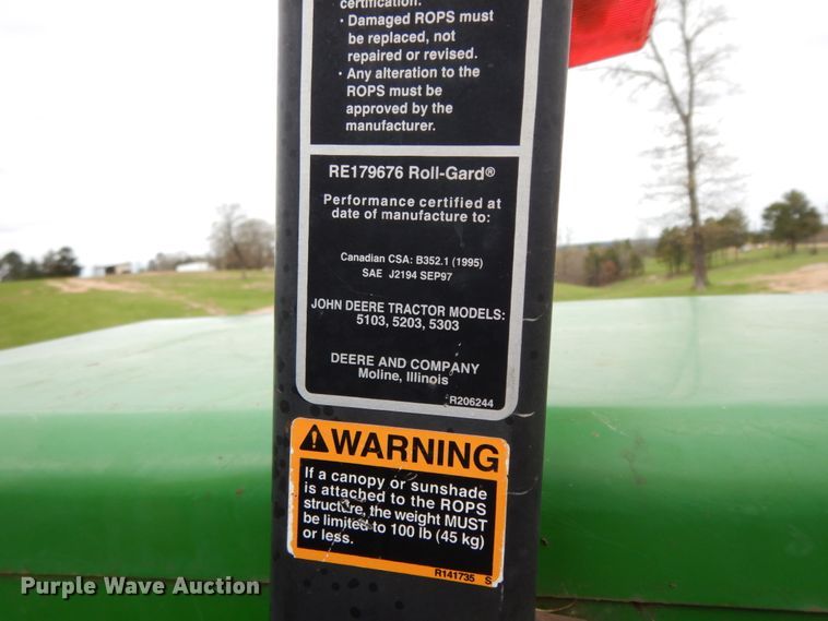 image for item DJ0541 2004 John Deere 5203  tractor