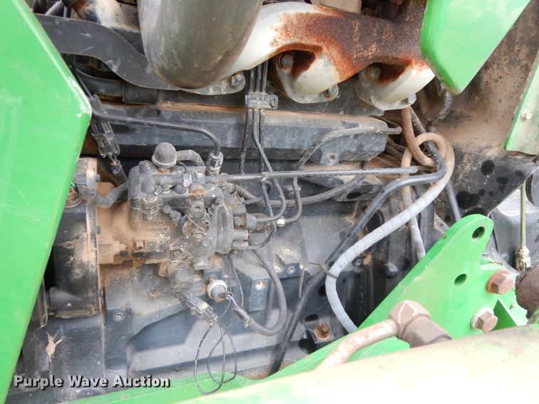 image for item DJ0541 2004 John Deere 5203  tractor