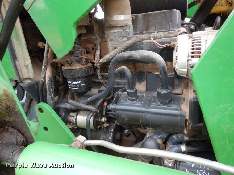 image for item DJ0541 2004 John Deere 5203  tractor