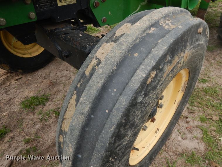 image for item DJ0541 2004 John Deere 5203  tractor