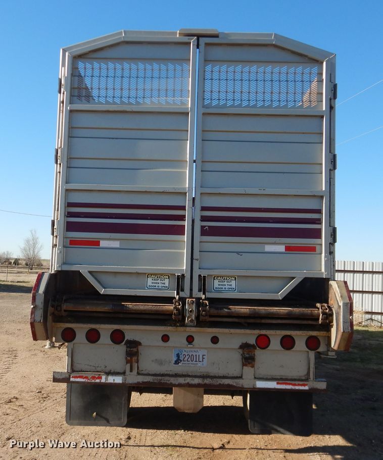 image for item DJ1166 2014 Taller Fehr  live bottom trailer