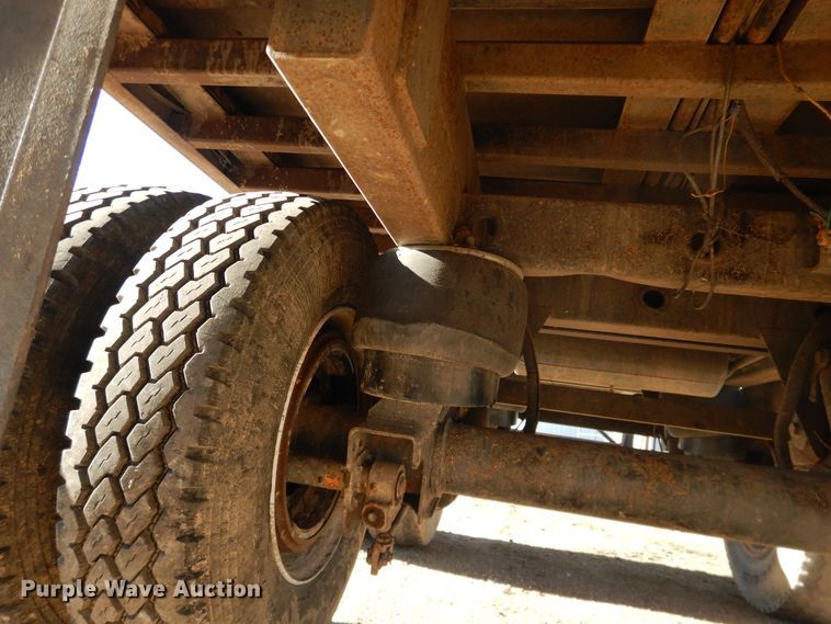 image for item DJ1166 2014 Taller Fehr  live bottom trailer