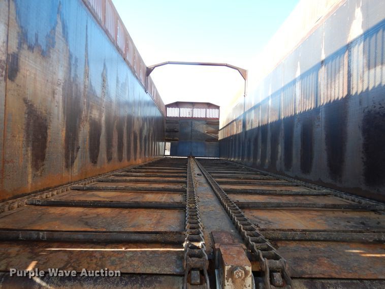 image for item DJ1166 2014 Taller Fehr  live bottom trailer