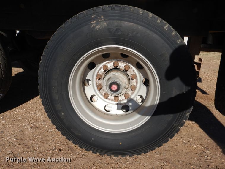 image for item DJ1166 2014 Taller Fehr  live bottom trailer