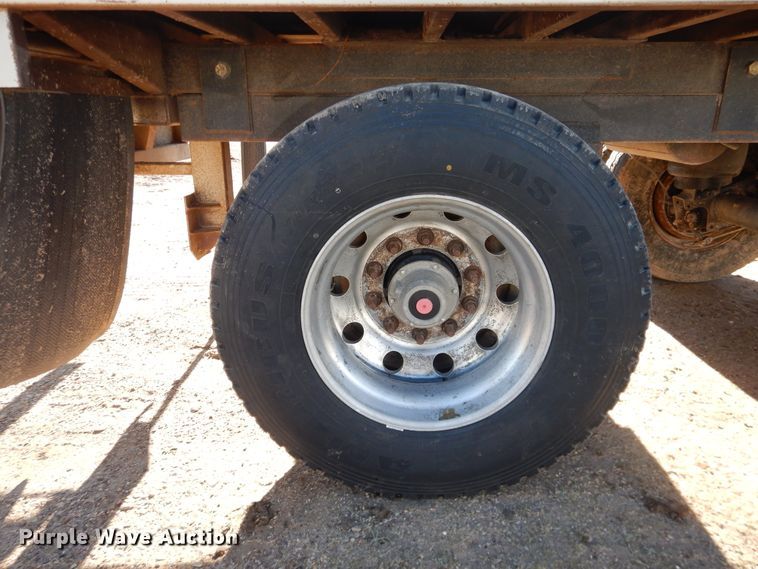 image for item DJ1166 2014 Taller Fehr  live bottom trailer