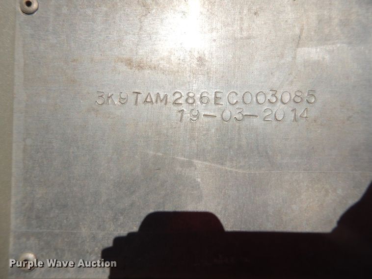 image for item DJ1166 2014 Taller Fehr  live bottom trailer