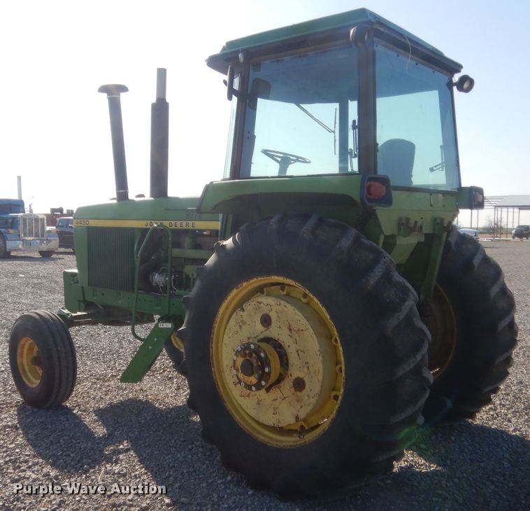 image for item DJ2204 1976 John Deere 4430  tractor