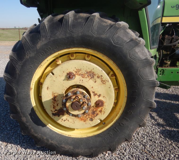 image for item DJ2204 1976 John Deere 4430  tractor