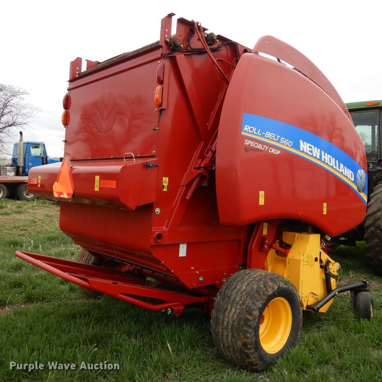 image for item DJ2974 2016 New Holland Rollbelt 560  specialty crop round baler