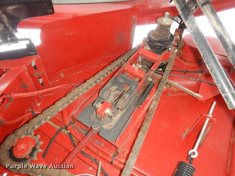 image for item DJ2974 2016 New Holland Rollbelt 560  specialty crop round baler