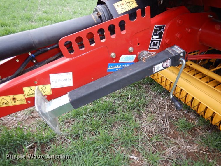 image for item DJ2974 2016 New Holland Rollbelt 560  specialty crop round baler