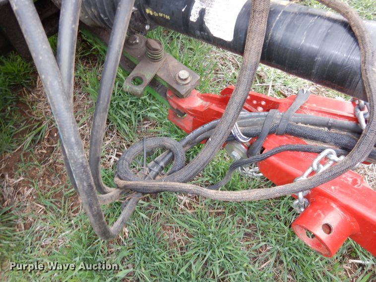 image for item DJ2974 2016 New Holland Rollbelt 560  specialty crop round baler