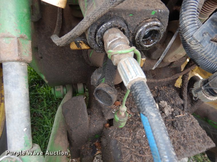 image for item DJ2974 2016 New Holland Rollbelt 560  specialty crop round baler