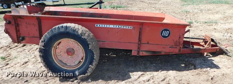 image for item DJ5988 Massey Ferguson 110  manure spreader