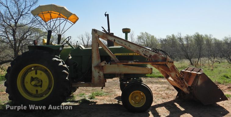 image for item DJ8344 1972 John Deere 4020  tractor