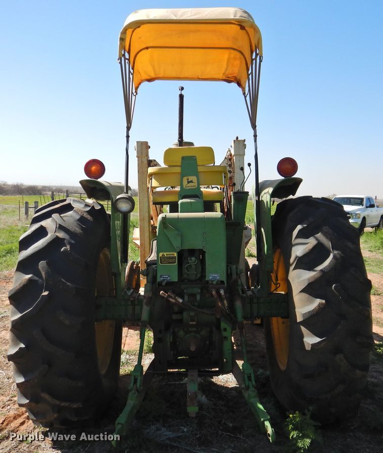 image for item DJ8344 1972 John Deere 4020  tractor