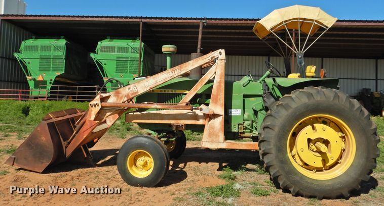 image for item DJ8344 1972 John Deere 4020  tractor