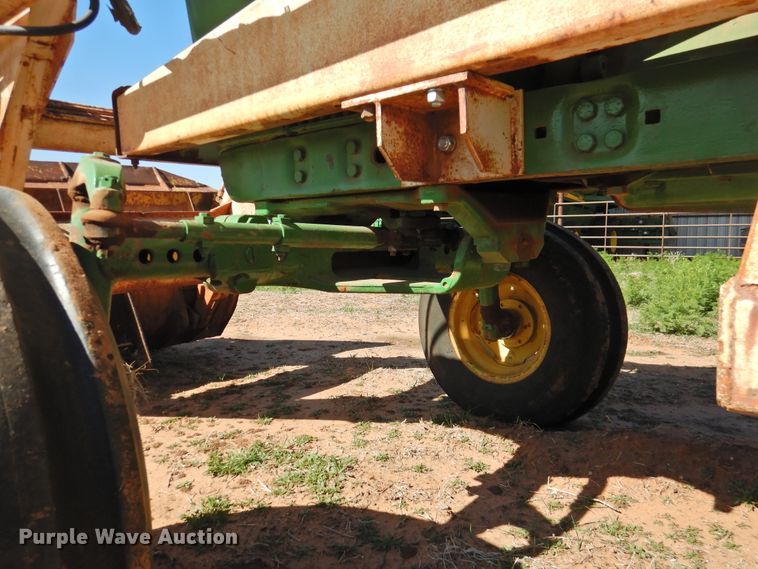 image for item DJ8344 1972 John Deere 4020  tractor