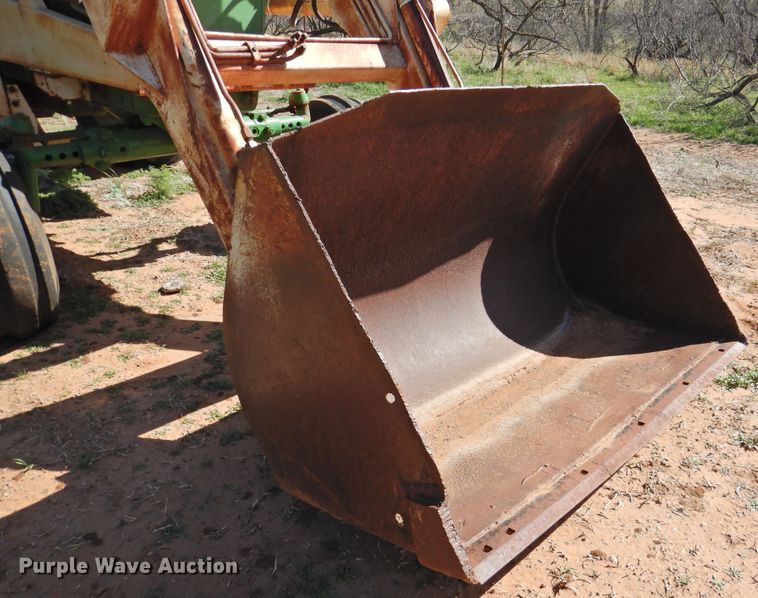 image for item DJ8344 1972 John Deere 4020  tractor