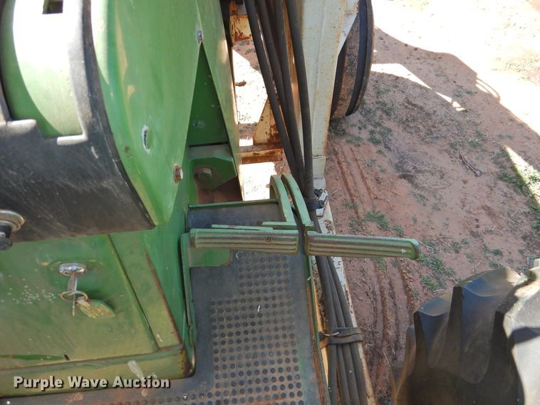 image for item DJ8344 1972 John Deere 4020  tractor