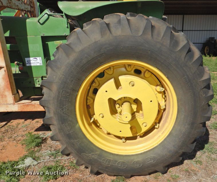 image for item DJ8344 1972 John Deere 4020  tractor