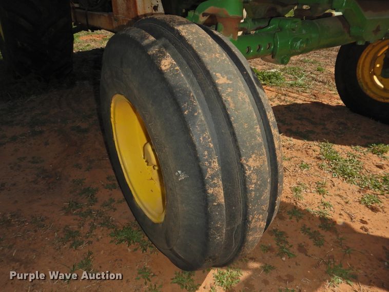 image for item DJ8344 1972 John Deere 4020  tractor