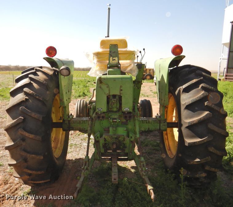 image for item DJ8345 1972 John Deere 4020  tractor